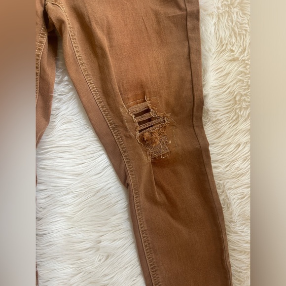 Distressed Skinny pants - Picture 3 of 9